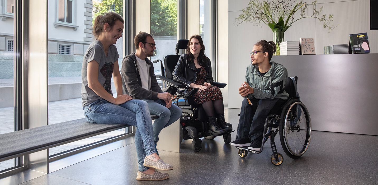 © Dominique Meienberg / Pro Infirmis ... das Bündner Kunstmuseum in Chur ...